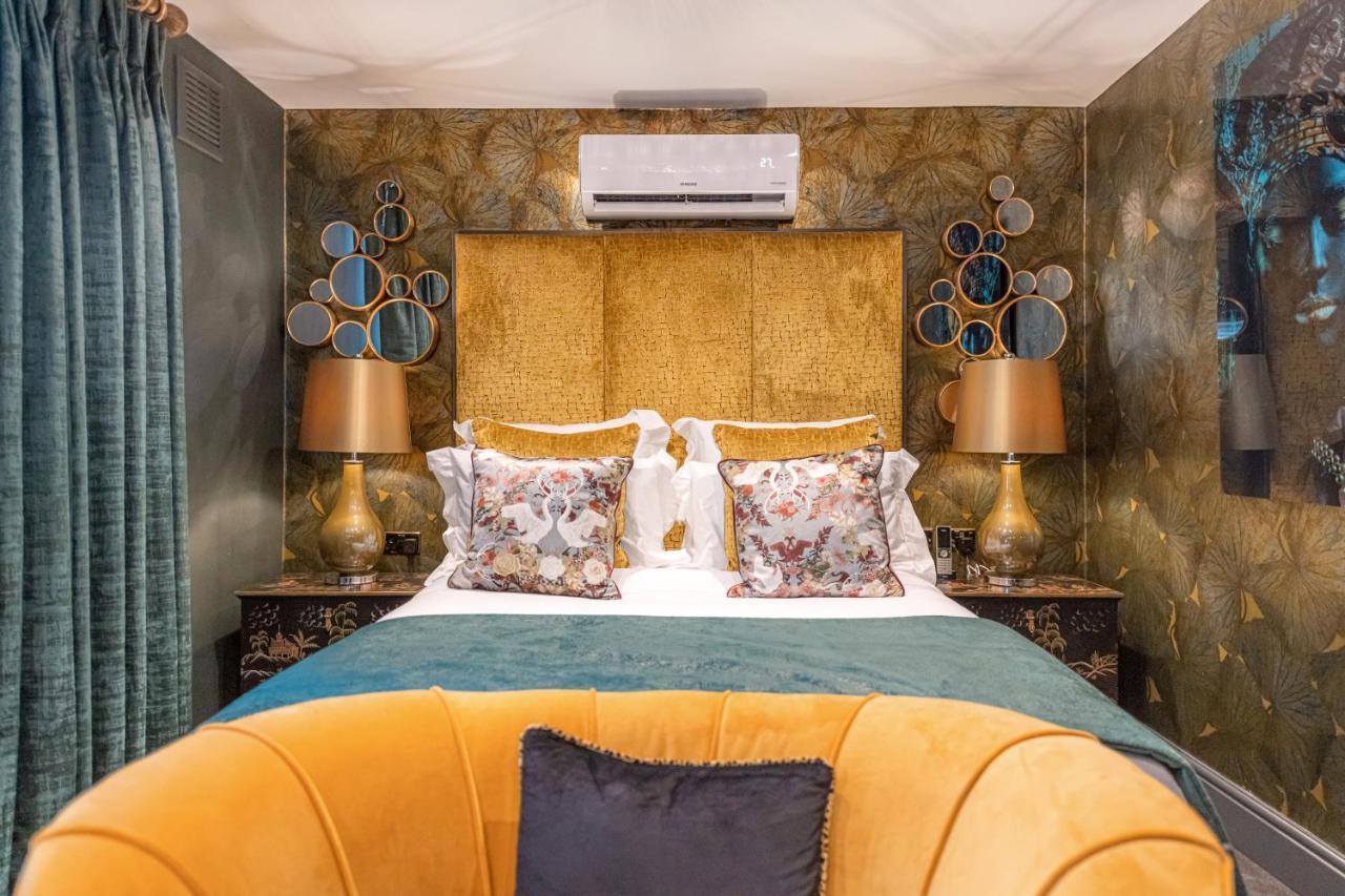 אפינג Funky Monk Hotel מראה חיצוני תמונה